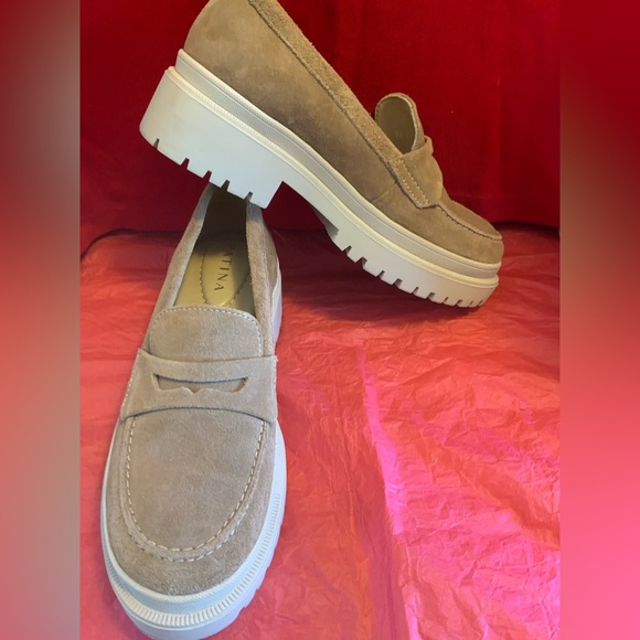 PATINA - Picture 2 of 10